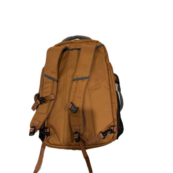 Ozark Trail 35 Ltr Convertible Backpack Duffel - Picture 2 of 4